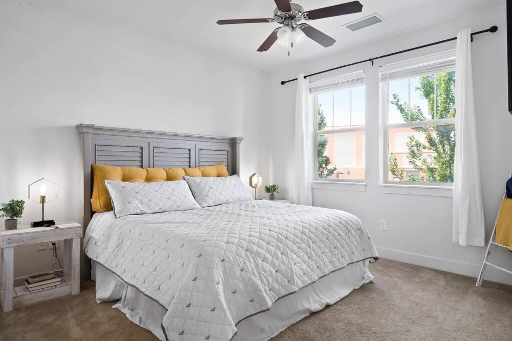Bee Chic In Sojo W/Hot Tub+Gym+Local Ski Slopes South Jordan Bagian luar foto